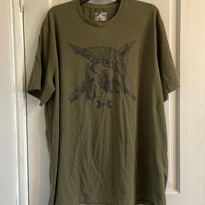 Under Armour t shirt